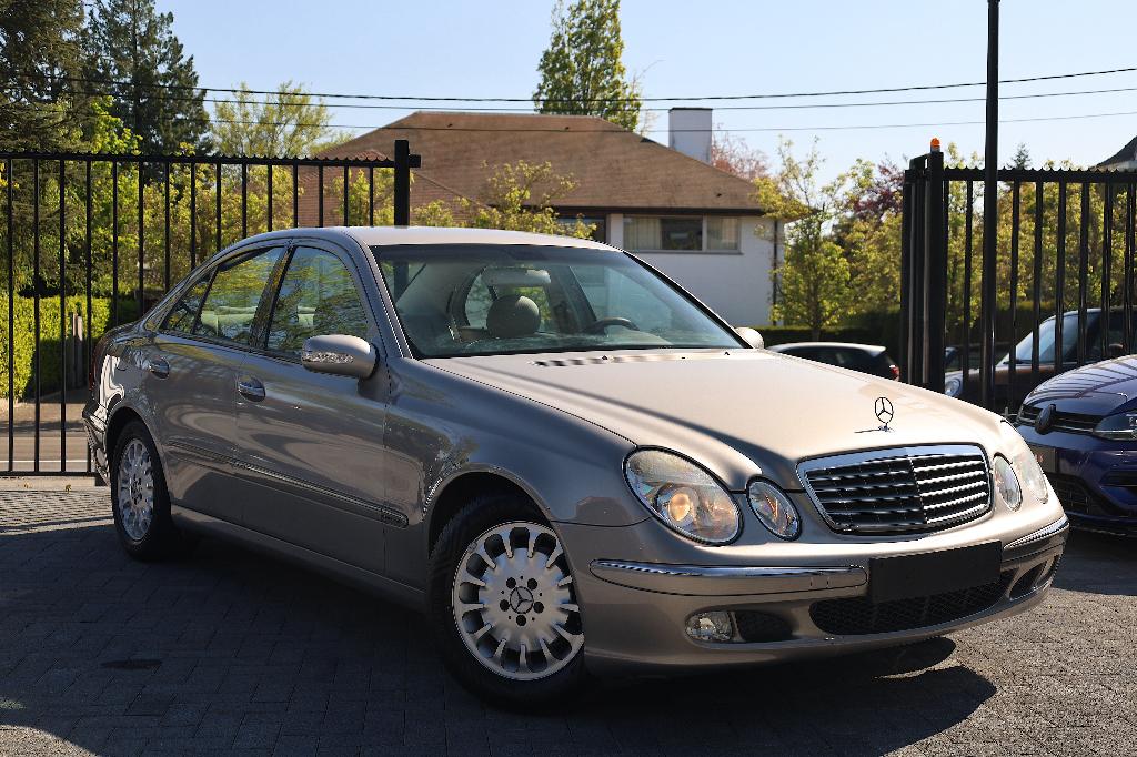 Mercedes-Benz E 220 CDI Automaat | 1ste Eigenaar | Full Hist, Auto's, Automaat, Stof, 110 kW, 4 cilinders