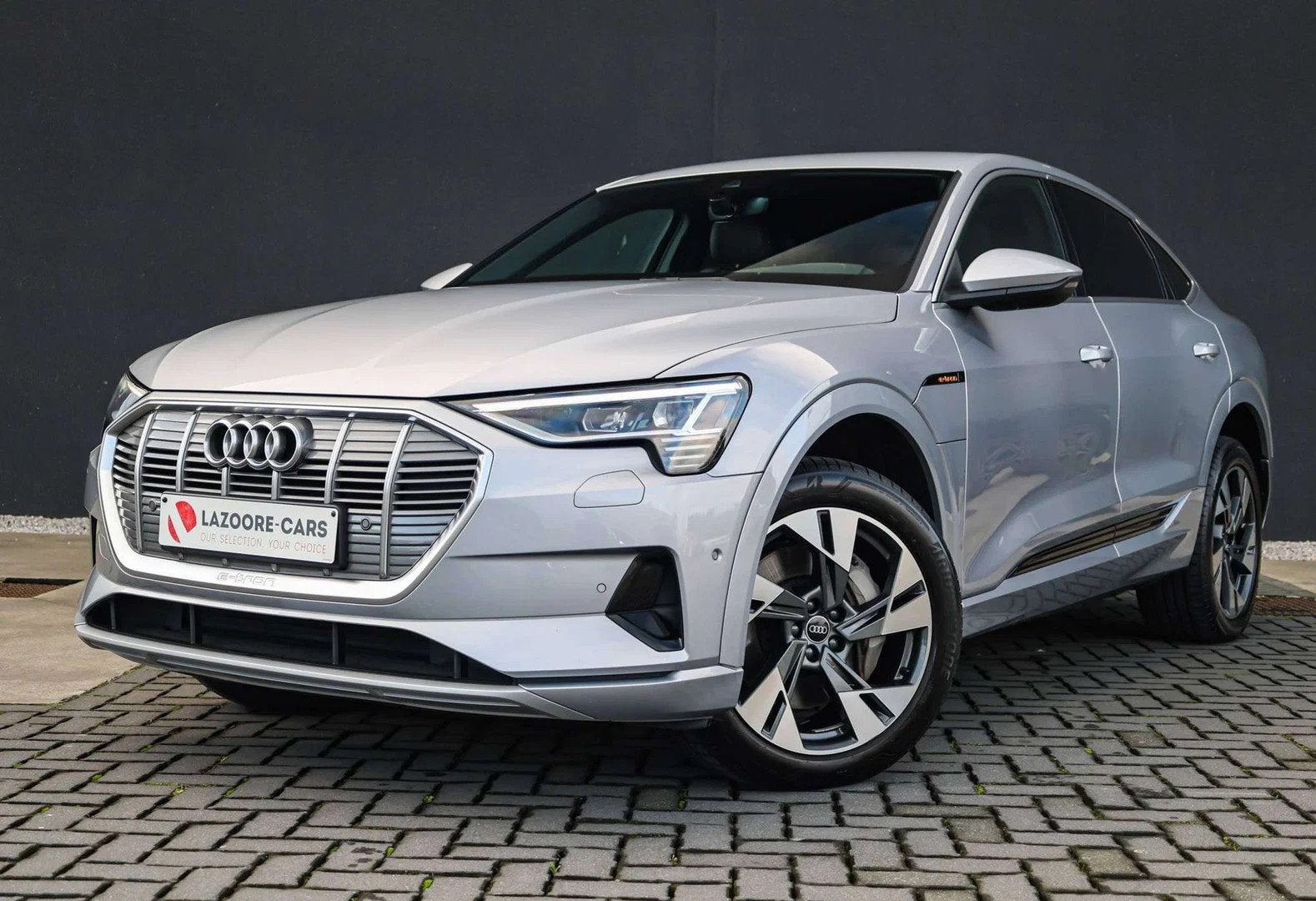 Audi e-tron 95 kWh 55 Sportback Quattro Advanced (bj 2021), Auto's, Automaat, Gebruikt, Zwart, 408 pk