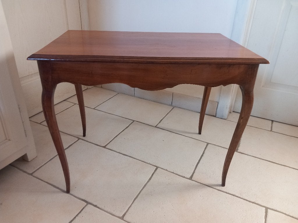 Table basse style Louis XV, Enlèvement, Utilisé