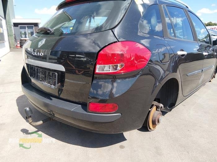 Feu arrière droit d'un Renault Clio, Autos : Pièces & Accessoires, -, Renault, -, 3 mois de garantie