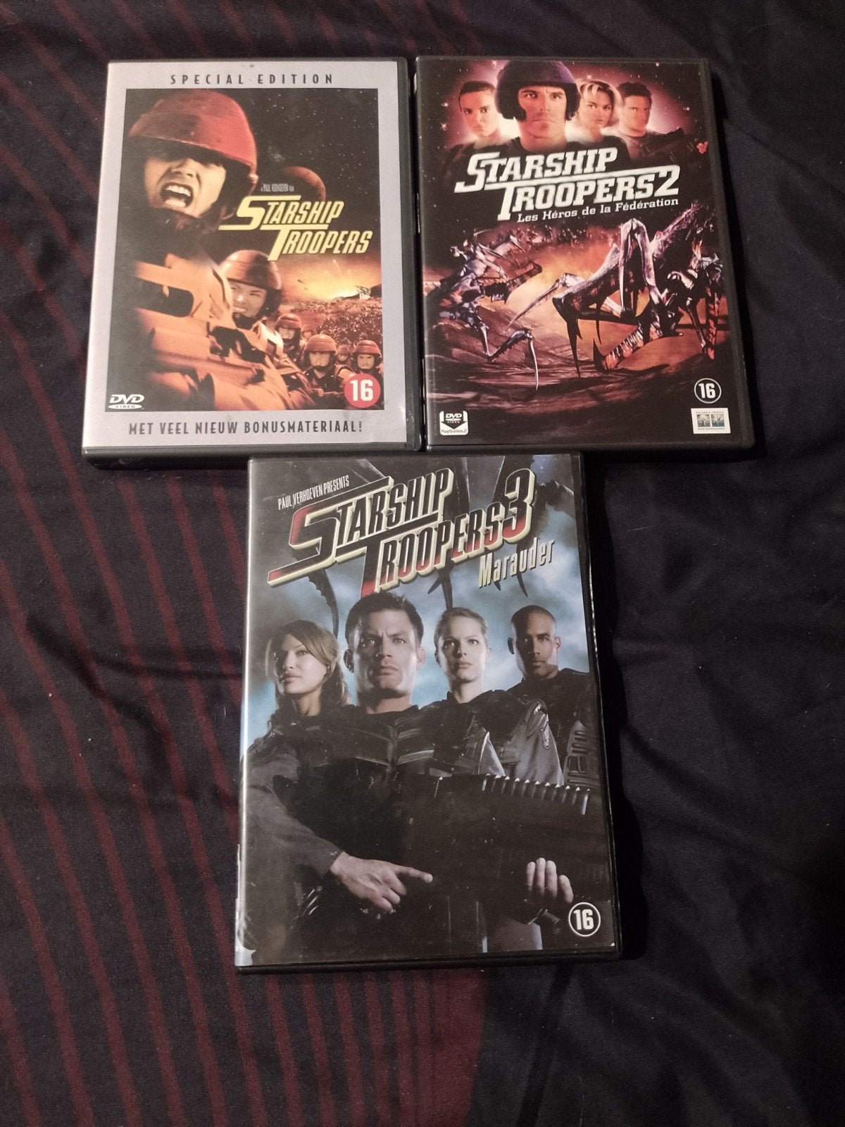 A vendre en dvd la trilogie de Starship Troopers, CD & DVD, DVD | Science-Fiction & Fantasy, Enlèvement ou Envoi, Science-Fiction