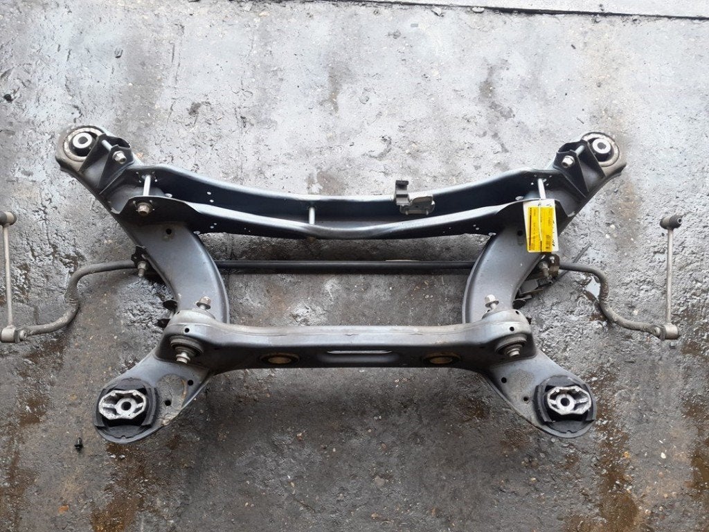 BERCEAU MOTEUR Mercedes-Benz E (W213) (|2133502212|), Mercedes-Benz, Utilisé, Dialog.mb@mercedes-benz.com, Mercedes-Benz AG