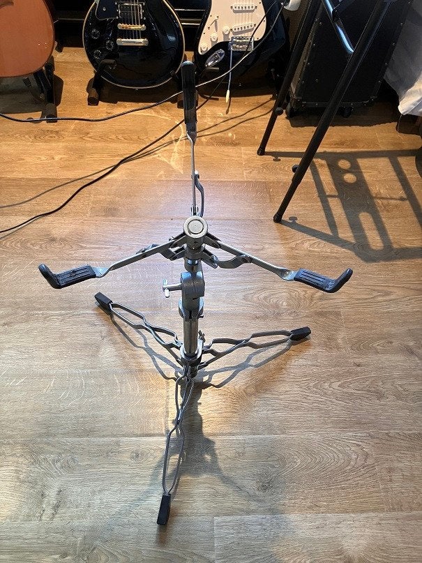 Yamaha - Pearl Hi hat stands + statieven + basdrum kickers, Muziek en Instrumenten, Drumstellen en Slagwerk, Ophalen of Verzenden