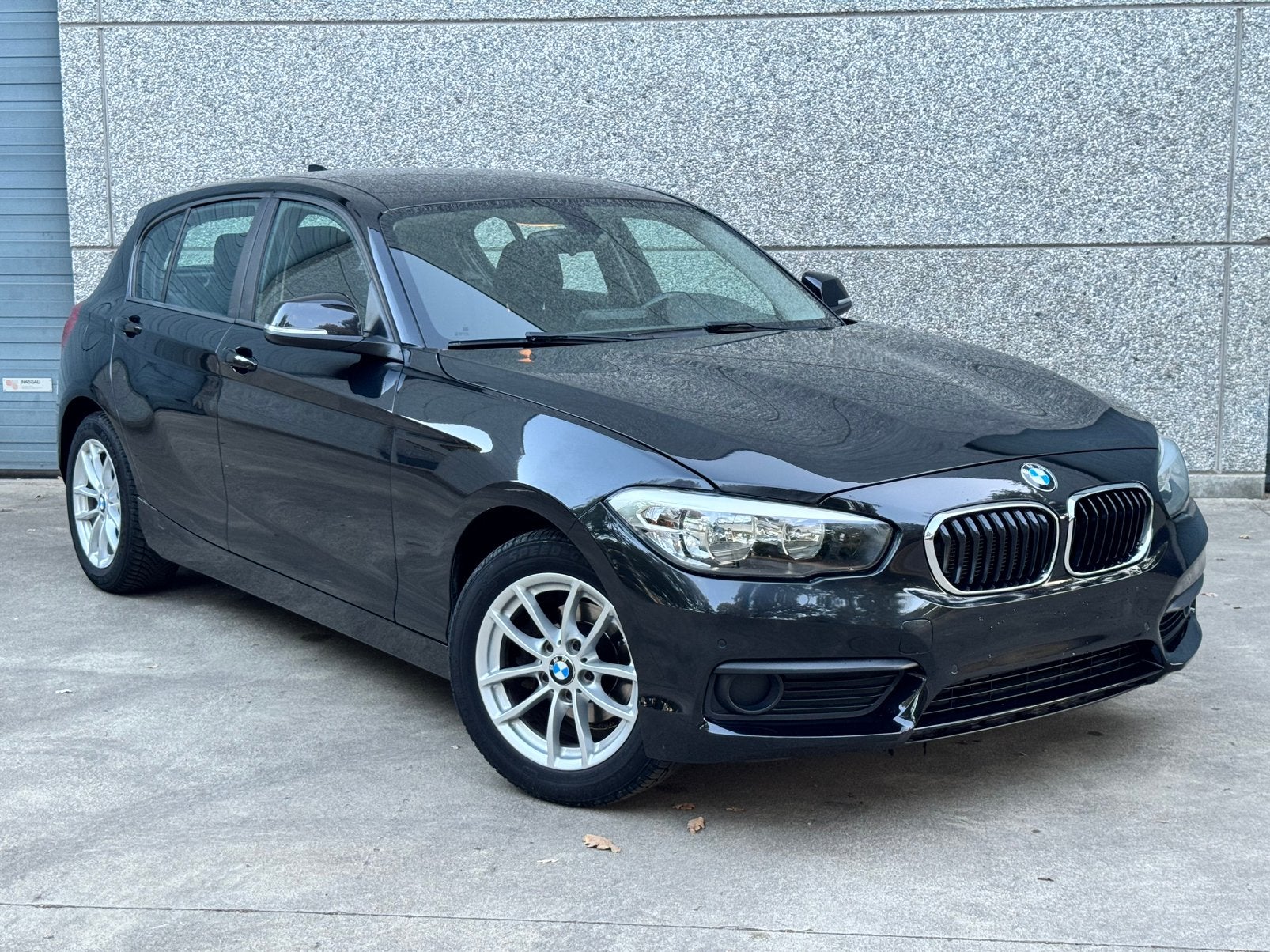 Bmw 116i - Facelift - Navi - PDC - Gekeurd voor verkoop!, Auto's, BMW, Euro 6, Handgeschakeld, Particulier, Stadsauto