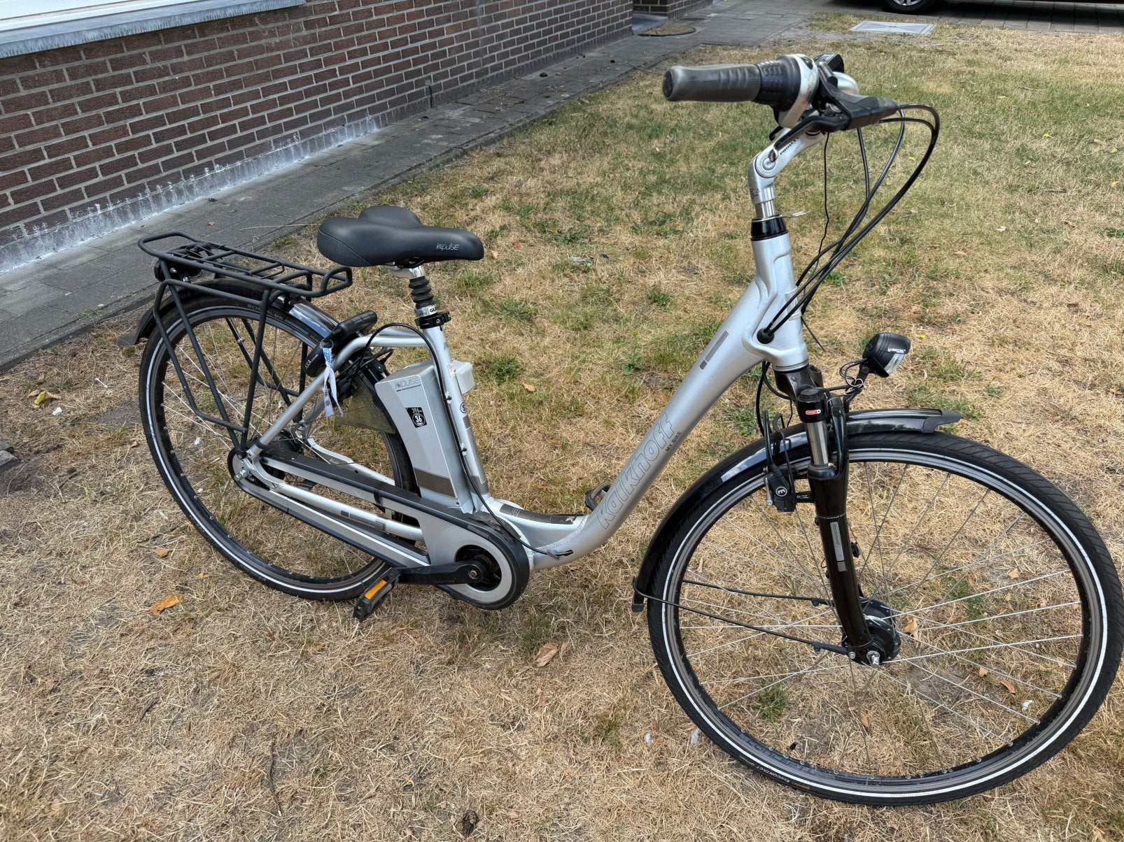 Damesfiets middenmotor, Ophalen, Zo goed als nieuw