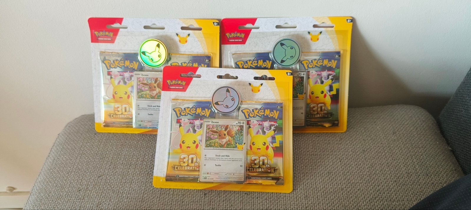 Pokémon 30th Celebration Eevee Blister Packs (3x), Hobby en Vrije tijd, Ophalen of Verzenden, Booster
