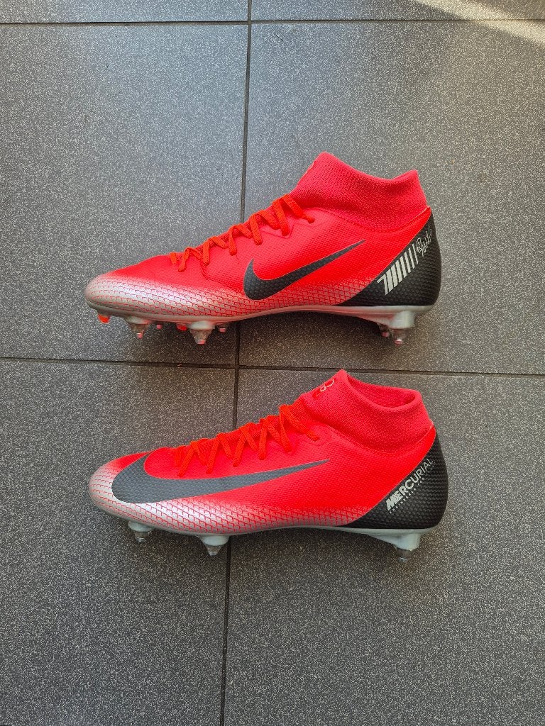 Nike Mercurial Superfly FG- maat 40 rood/zwart, Enlèvement ou Envoi, Comme neuf, Chaussures