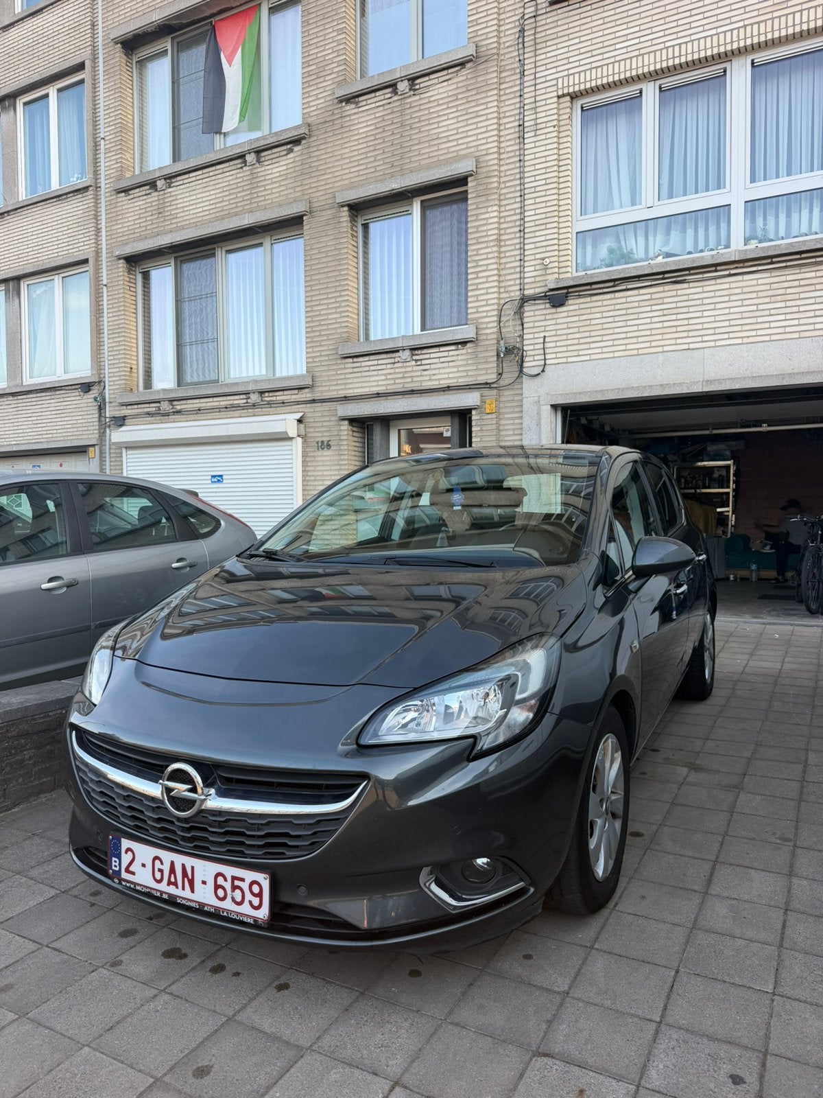 État optimal de l'Opel Corsa, Achat, Air conditionné, Particulier, Corsa