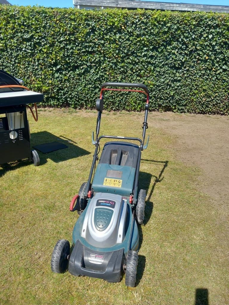 ELEKTRISCHE GRASMAAIER, Tuin en Terras, Grasmaaiers, Ophalen, Elektrische grasmaaier