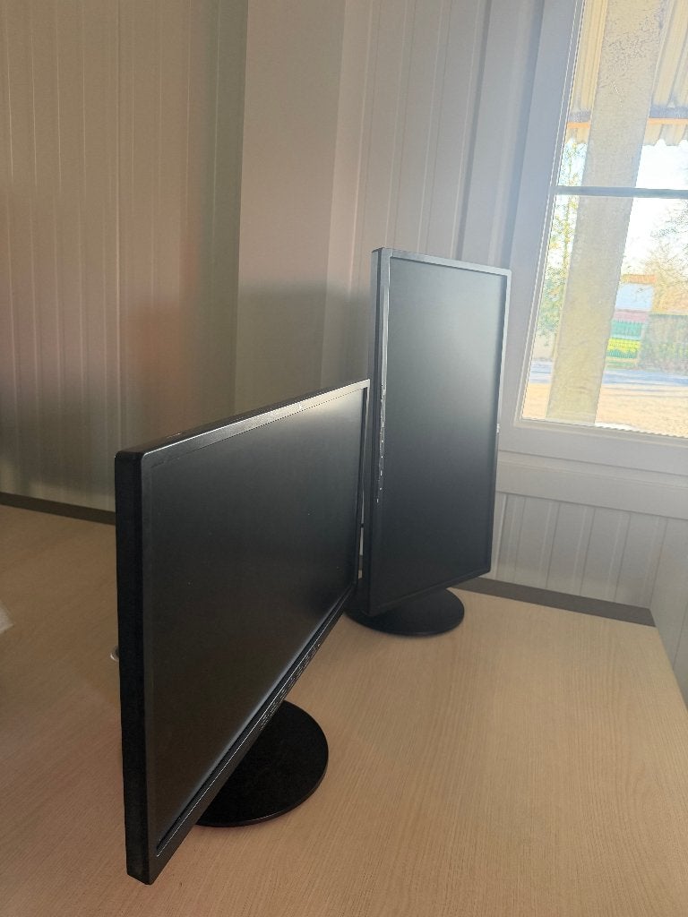 ️ Moniteur IPS 24 pouces Fujitsu Pro - écran d'ordinateur, Informatique & Logiciels, Gaming, 3 à 5 ms, HD, IPS