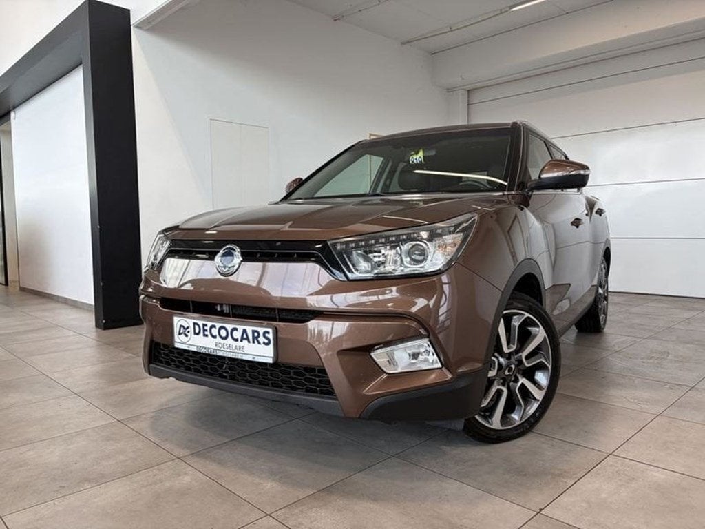 SsangYong Tivoli Navigatie / Camera / Airco / Bluetooth, Autos, 94 kW, Achat, Euro 6, Boîte manuelle