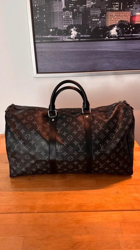 Louis Vuitton tas, Handtassen en Accessoires, Tassen | Reistassen en Weekendtassen, Ophalen of Verzenden, Zwart