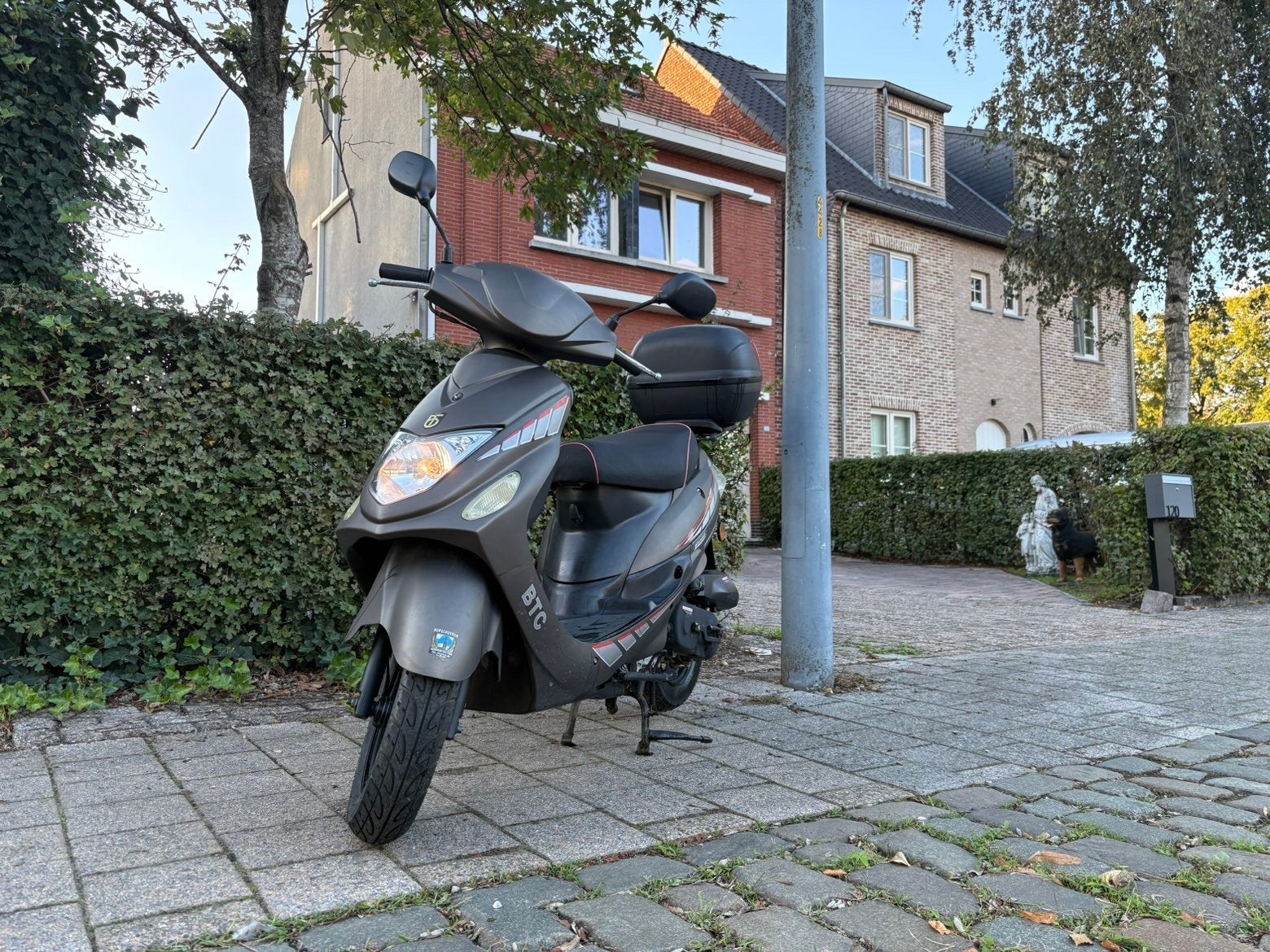 BTC City Scooter Klasse A (25 km/u), Vélos & Vélomoteurs, Comme neuf, Enlèvement, Classe A (25 km/h), Essence