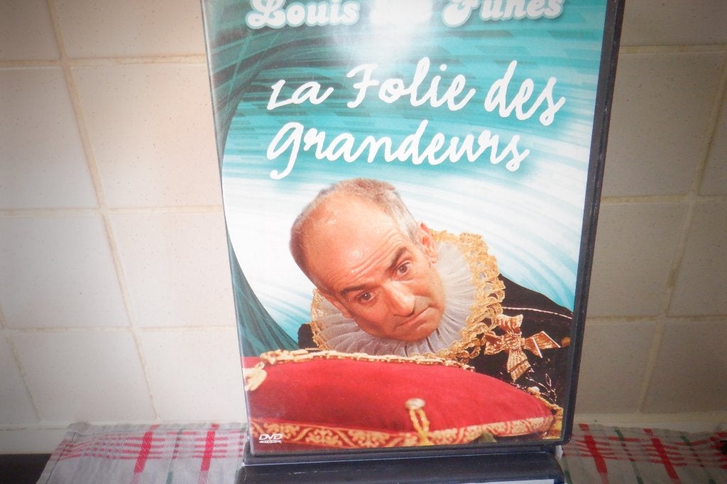 DVD La Folie Des Grandeurs.(Louis De Funes), Cd's en Dvd's, Actiekomedie, Alle leeftijden, Nederlands, Ophalen of Verzenden