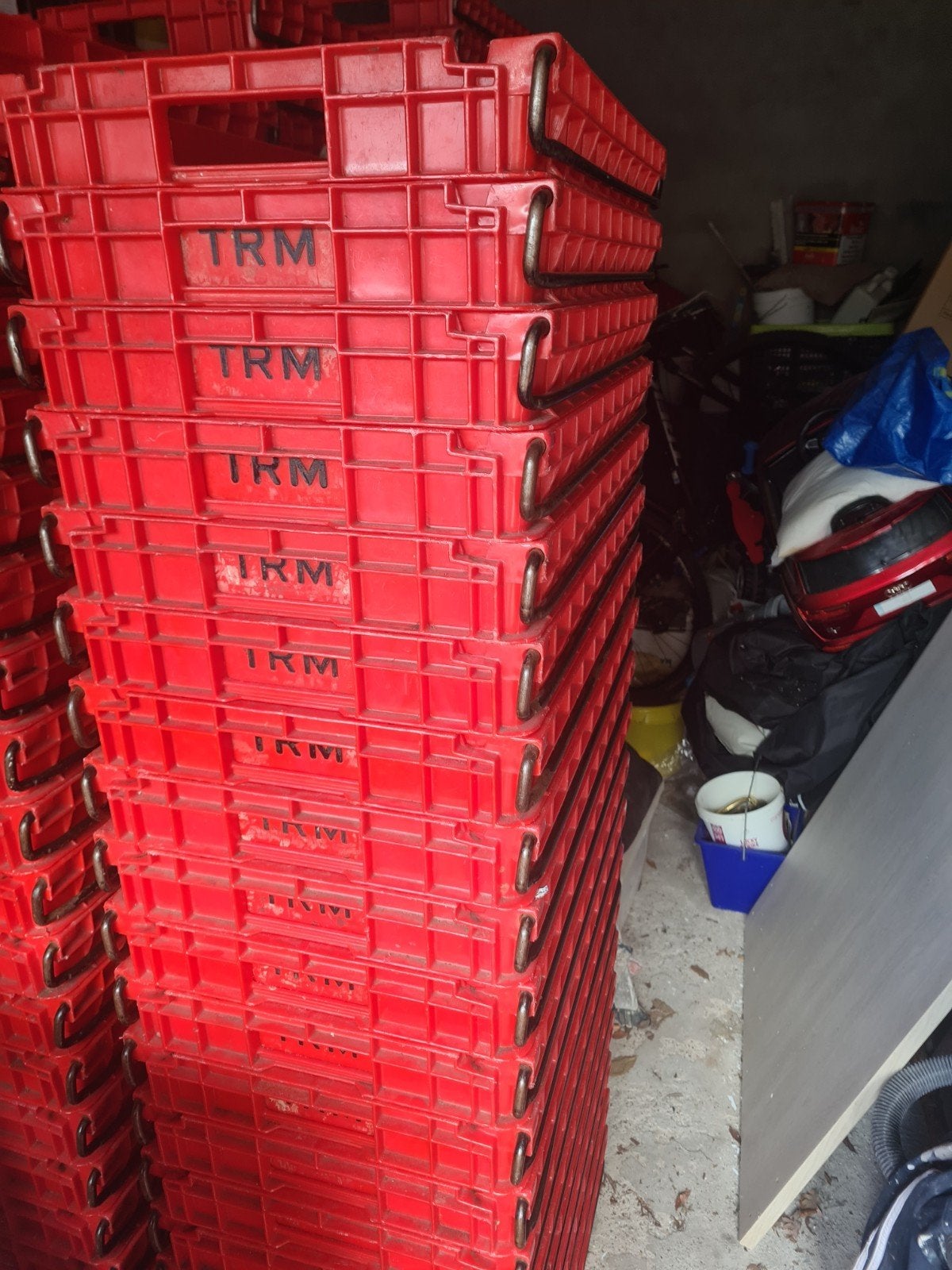 rode Stapel bakken heel stevig 9€ st, Ophalen, 50 tot 75 cm, Minder dan 40 cm, Minder dan 35 cm