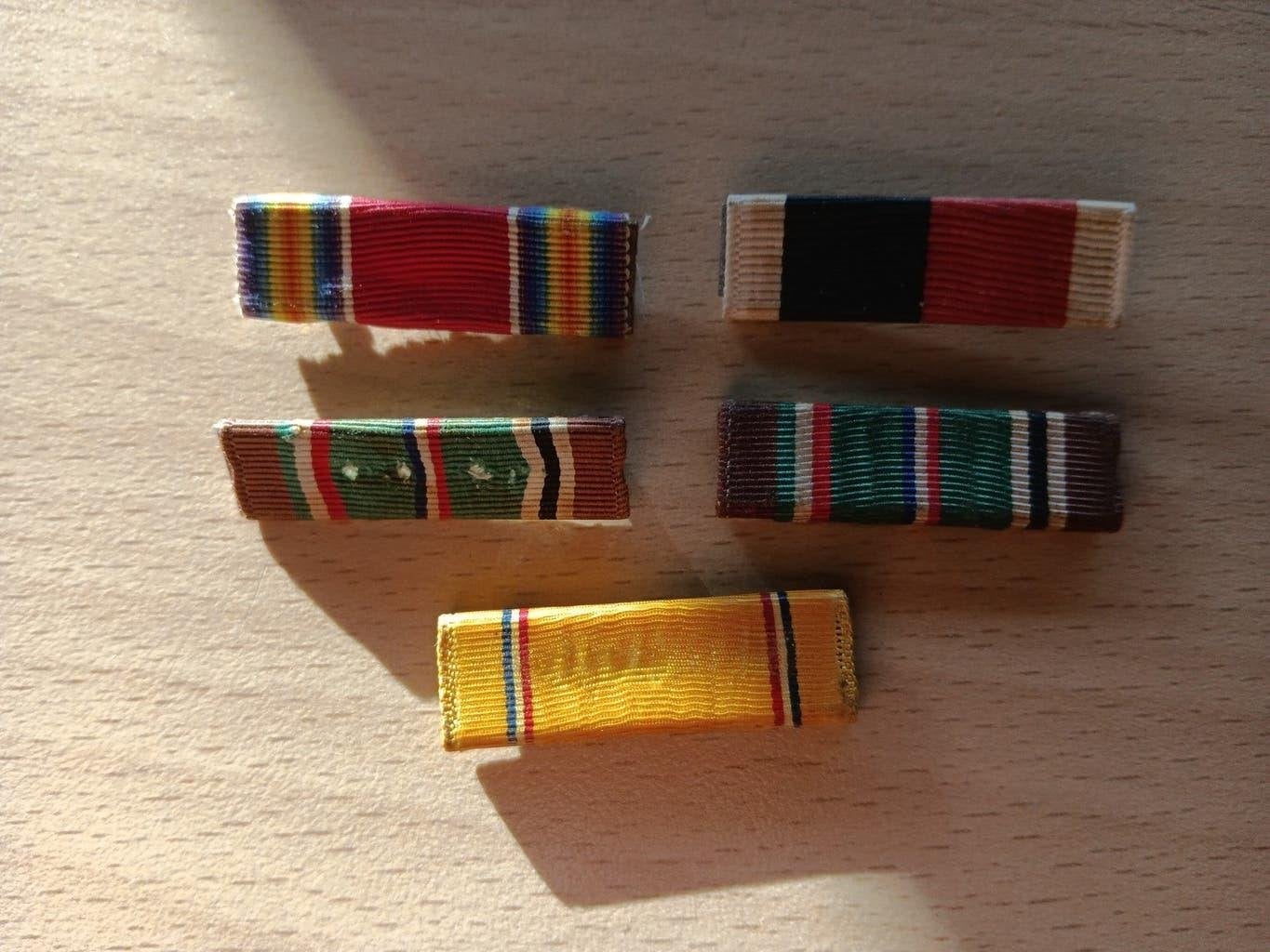 us ww2 lot ribbons, Ophalen of Verzenden