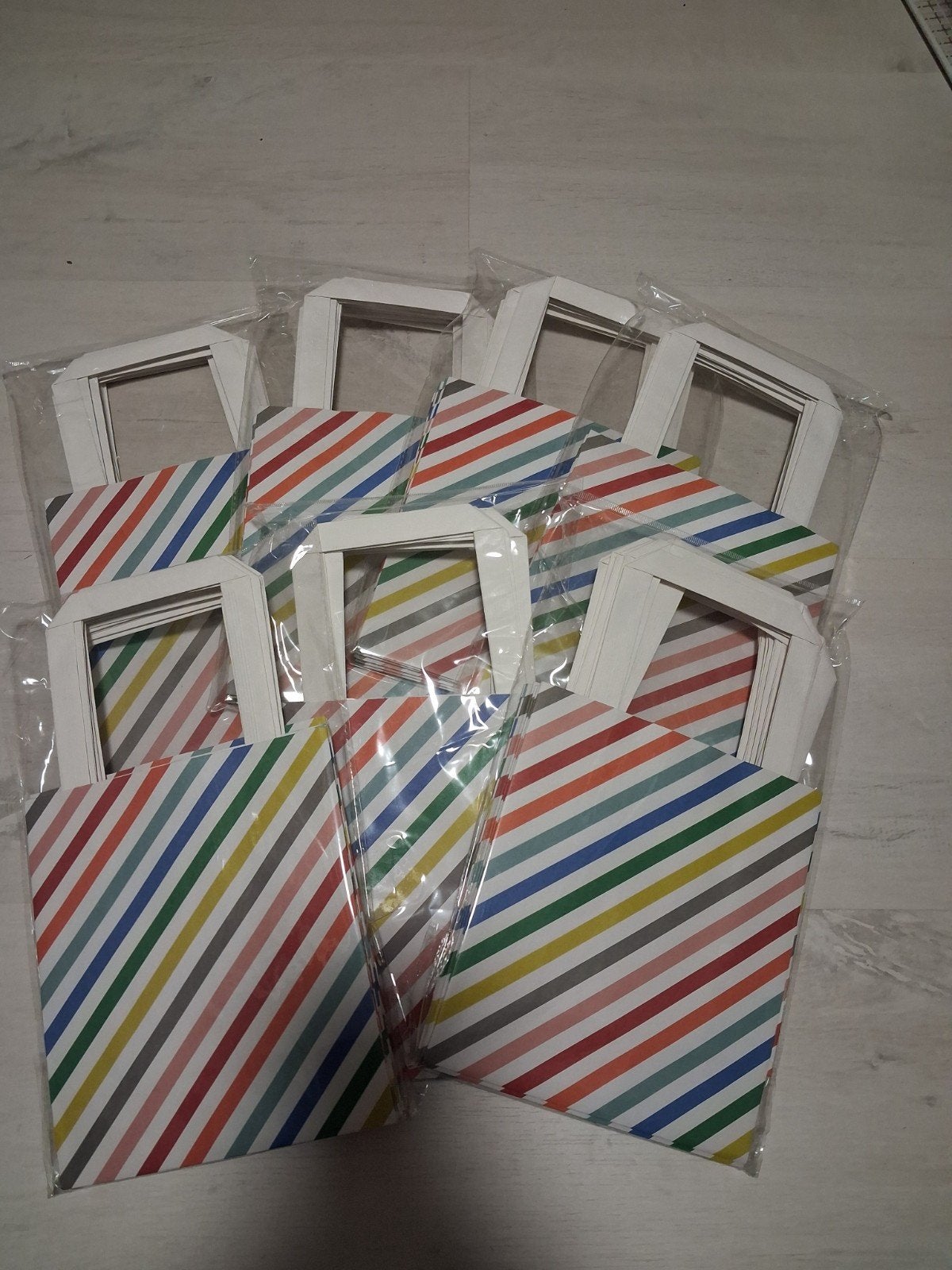 NIEUW !! Papieren cadeauzakjes, Enlèvement