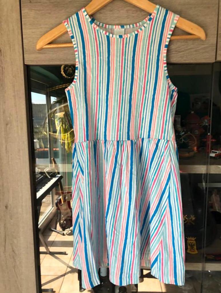Zomers kleedje maat 140, Enfants & Bébés, Vêtements enfant | Taille 140, Enlèvement, Comme neuf, Fille, Robe ou Jupe