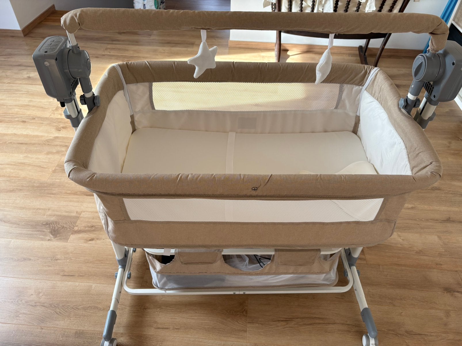 Lit cododo + électrique pour balancer et berseuse, Enfants & Bébés, Enlèvement, Utilisé, Lit
