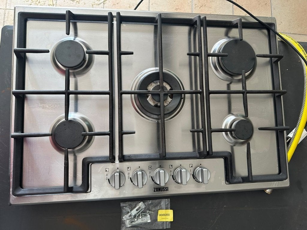 Gas kookplaat - Zanussi 5 branders, Electroménager, Tables de cuisson, Gaz, Encastré, Enlèvement, Utilisé