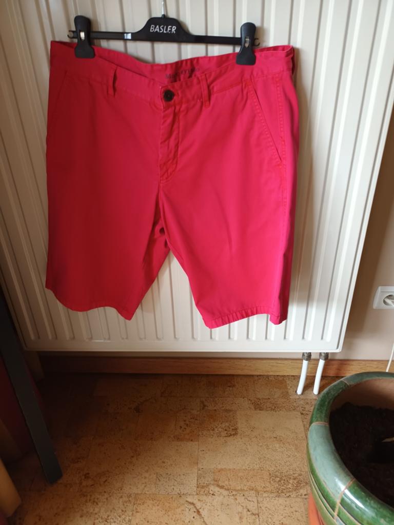 2 nouveaux shorts pour hommes, modèle Bermuda, Enlèvement ou Envoi, Taille 52/54 (L), Rouge
