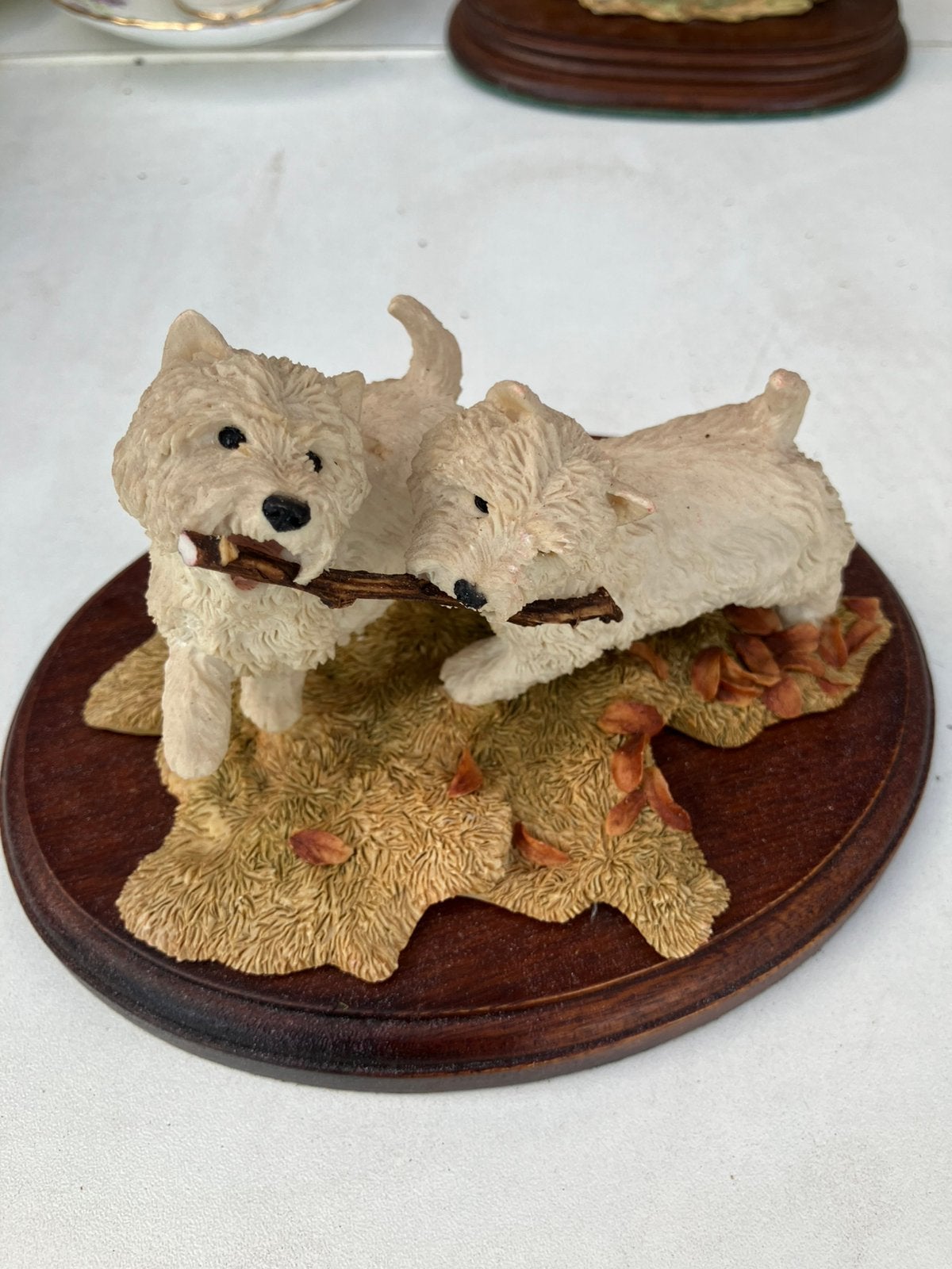 Beeldje sheratt and simpson honden met stok, Enlèvement, Utilisé