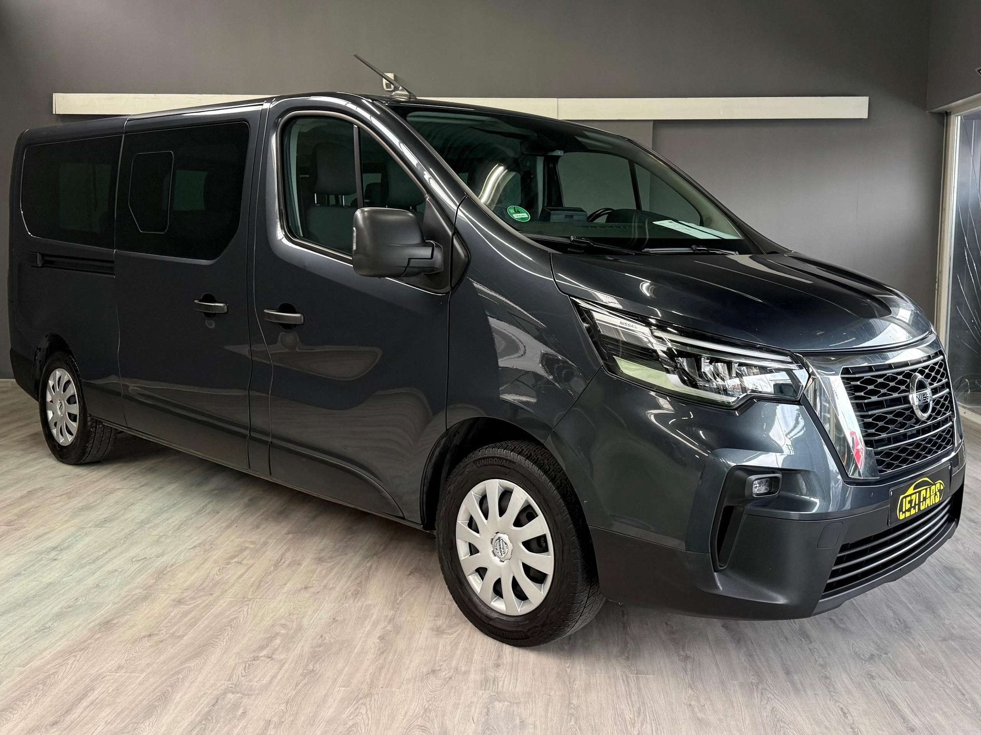Nissan Primastar 2.0 dCi * 9pl* 1 Jaar Garantie *, Autos, Achat, 6 portes, Entreprise, Entretenue par le concessionnaire