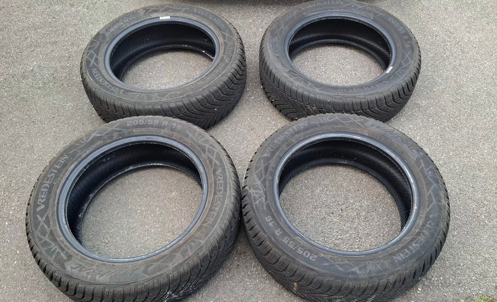 Pneus hiver 205/55 R16, Ophalen