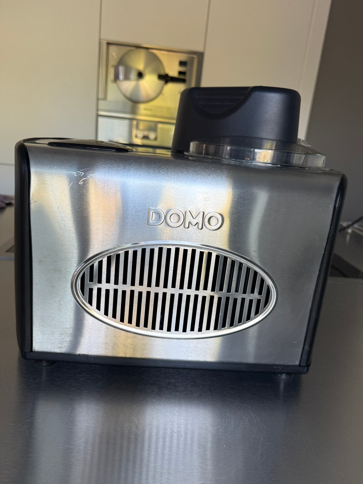 DOMO DO-9030I zelfkoelende ijsmachine met compressor, Elektronische apparatuur, IJsmachines, Ophalen, Gebruikt
