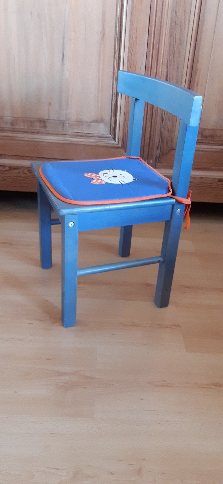 chaise enfant en bois bleu, Enlèvement, Neuf, Chaise de table