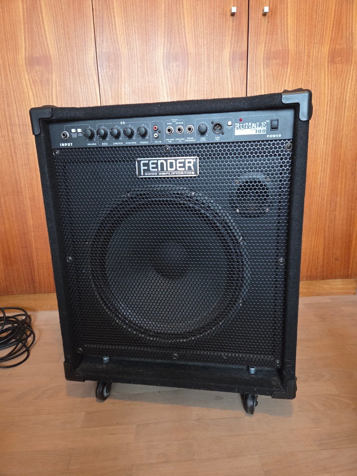 fender rumble 100 basversterker + acc, Musique & Instruments, Amplis | Basse & Guitare, Enlèvement, Comme neuf, Guitare basse