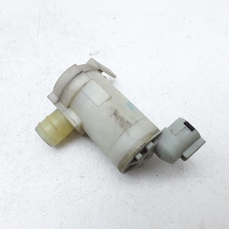 RUITENSPROEIERPOMP VOOR Nissan Patrol GR (Y61) (|2224620A|), Gebruikt, Dhr. M. Roggen, Marinus@Japoto.nl, Stadsweg 37 37
9917 PV  WIRDUM GR., NL