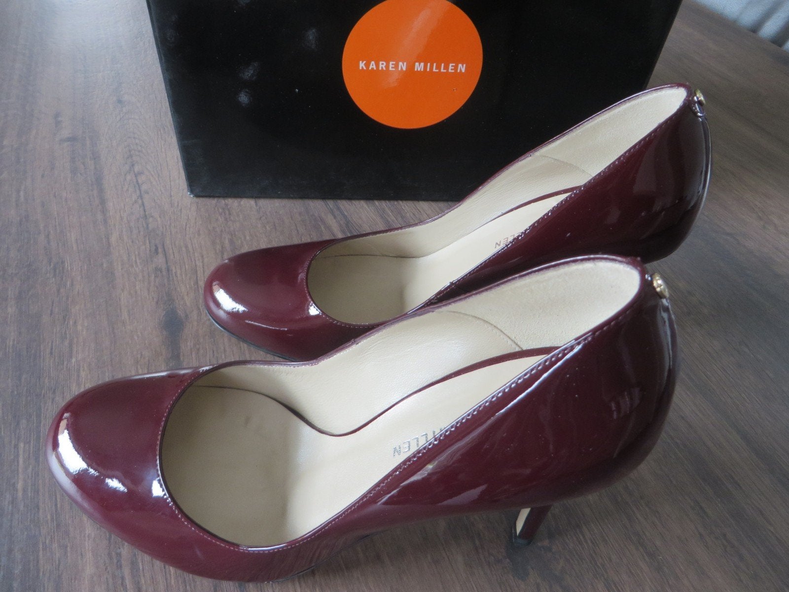 schoenen Karen Millen, Enlèvement ou Envoi, Escarpins