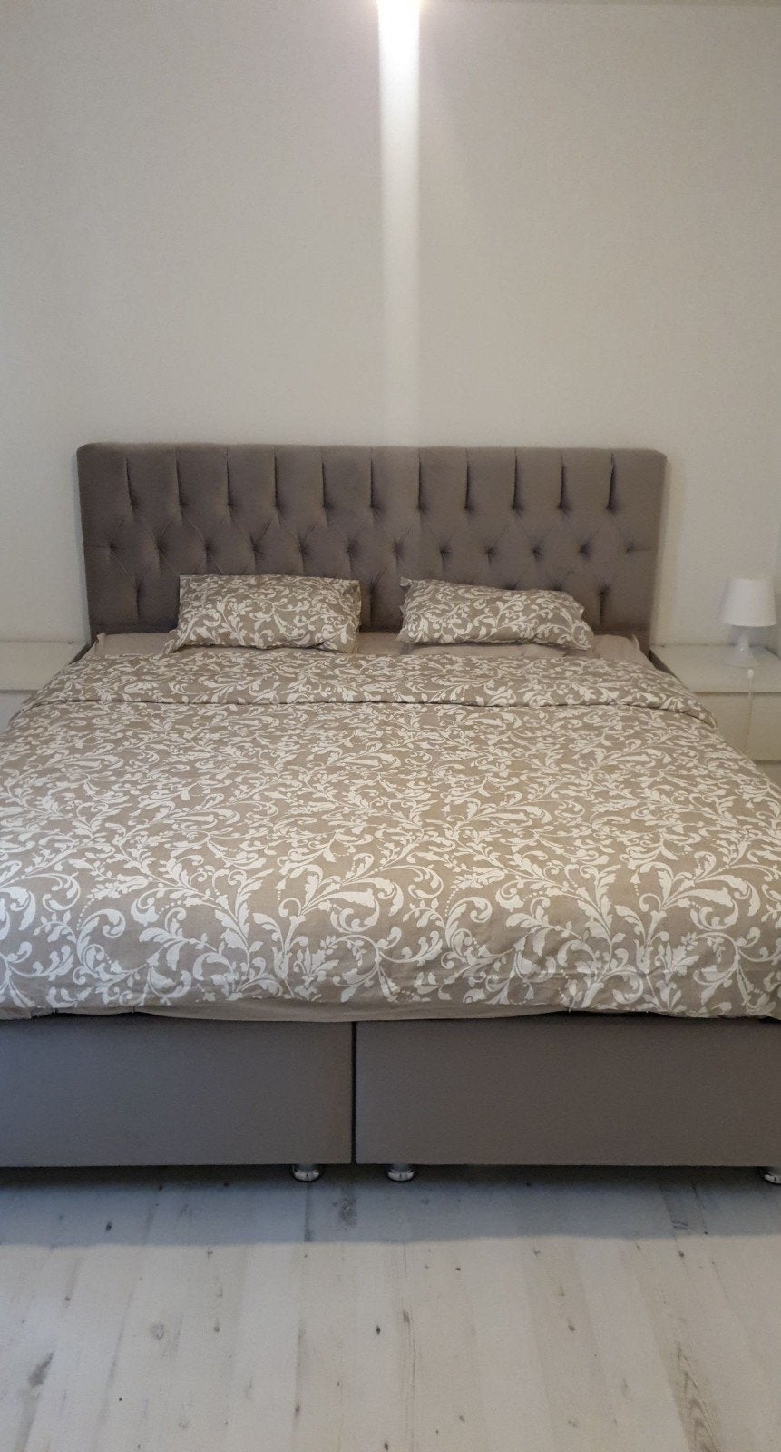 Lit king size boxspring 180/200 + matelas, Maison & Meubles, Chambre à coucher | Lits boxsprings, Enlèvement ou Envoi