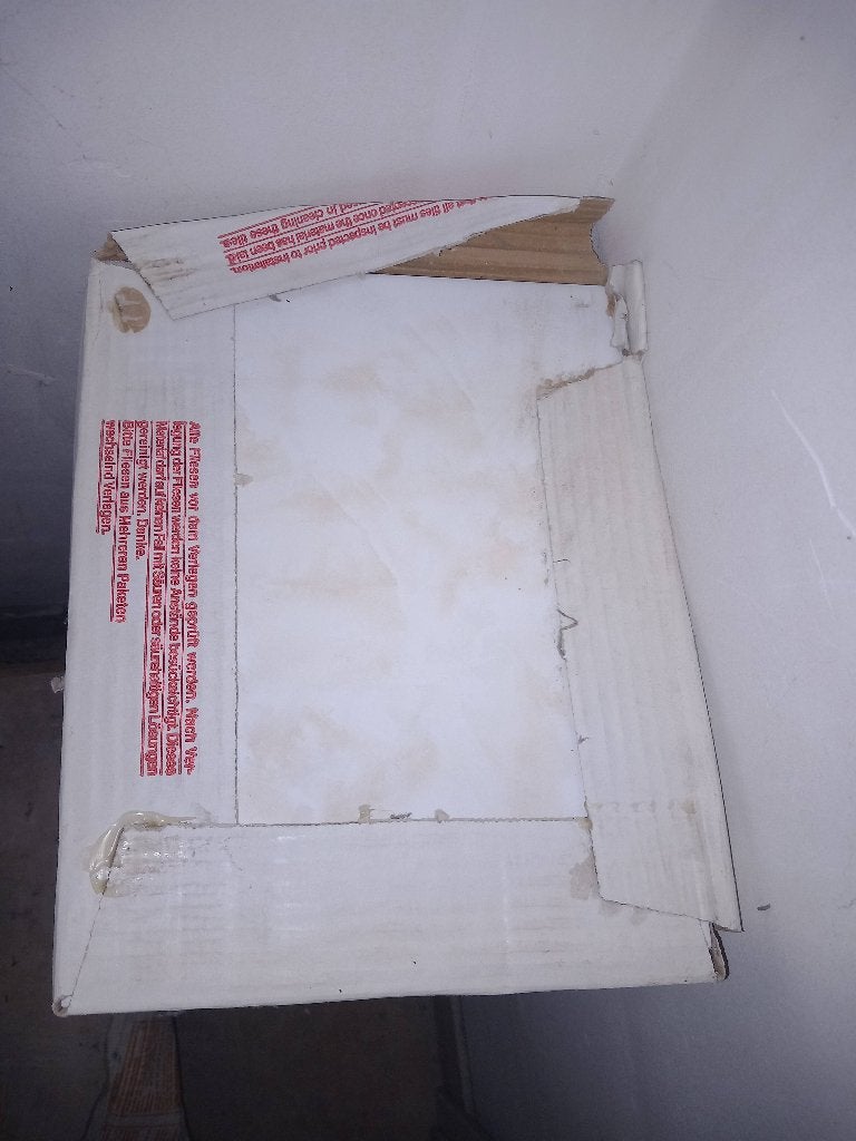 4 packs de carrelages + 12 ouvert, Neuf, 20 à 40 cm, Enlèvement, 20 à 40 cm