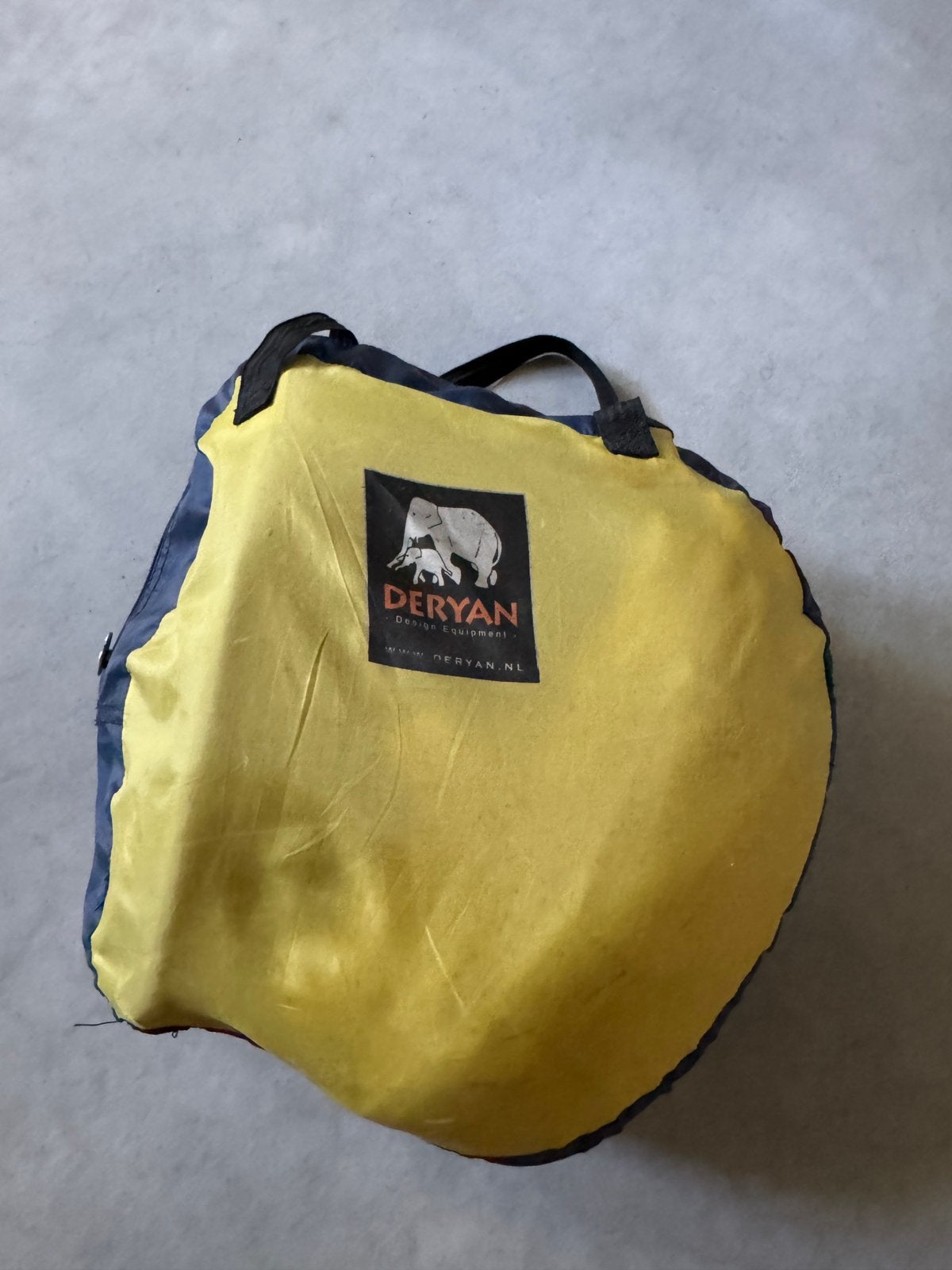 Deryan reistent, Ophalen, Gebruikt