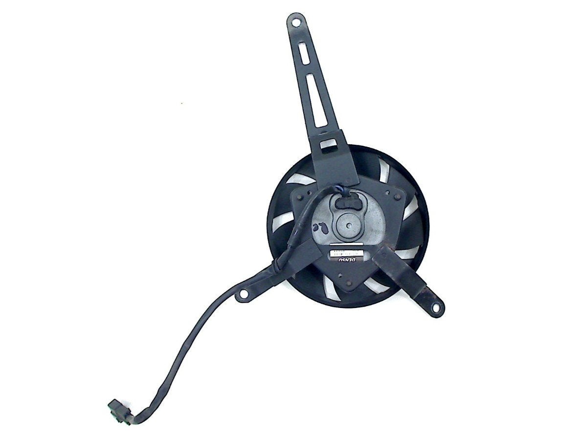 VENTILATOR Yamaha FJR 1300 2006-2012 ABS (FJR1300 FJR1300A), Dhr. S. di Majo, Gebruikt, Info@cama-motorparts.nl, P.J. Troelstraweg 8 8
3144 CX  MAASSLUIS, NL