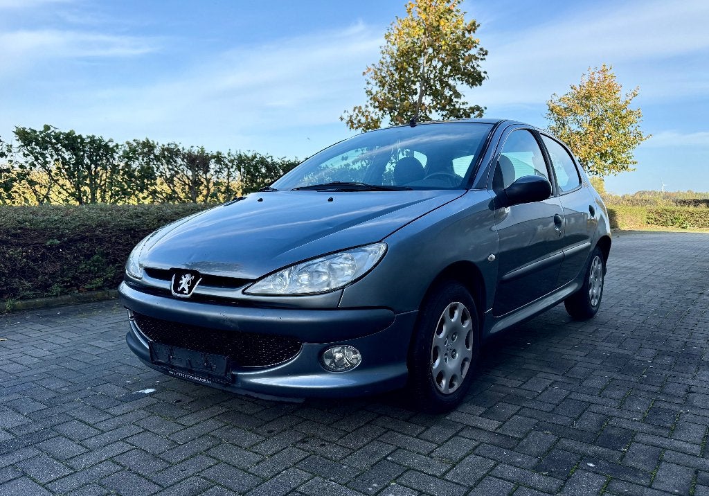 Peugeot 206 1.4 Benzine, Auto's, Voorwielaandrijving, Stof, 1360 cc, 4 cilinders