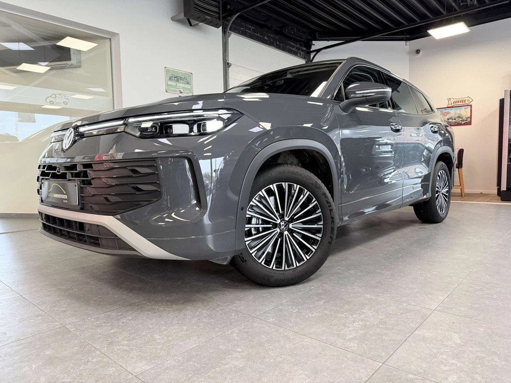 Volkswagen Tayron Tayron 1.5 eTSI Life plus 7pl. DSG * 360 c, Auto's, Volkswagen, Automaat, 4 cilinders, 7 zetels, https://public.car-pass.be/vhr/54c8dccb-48f2-4bae-8539-922b53843913