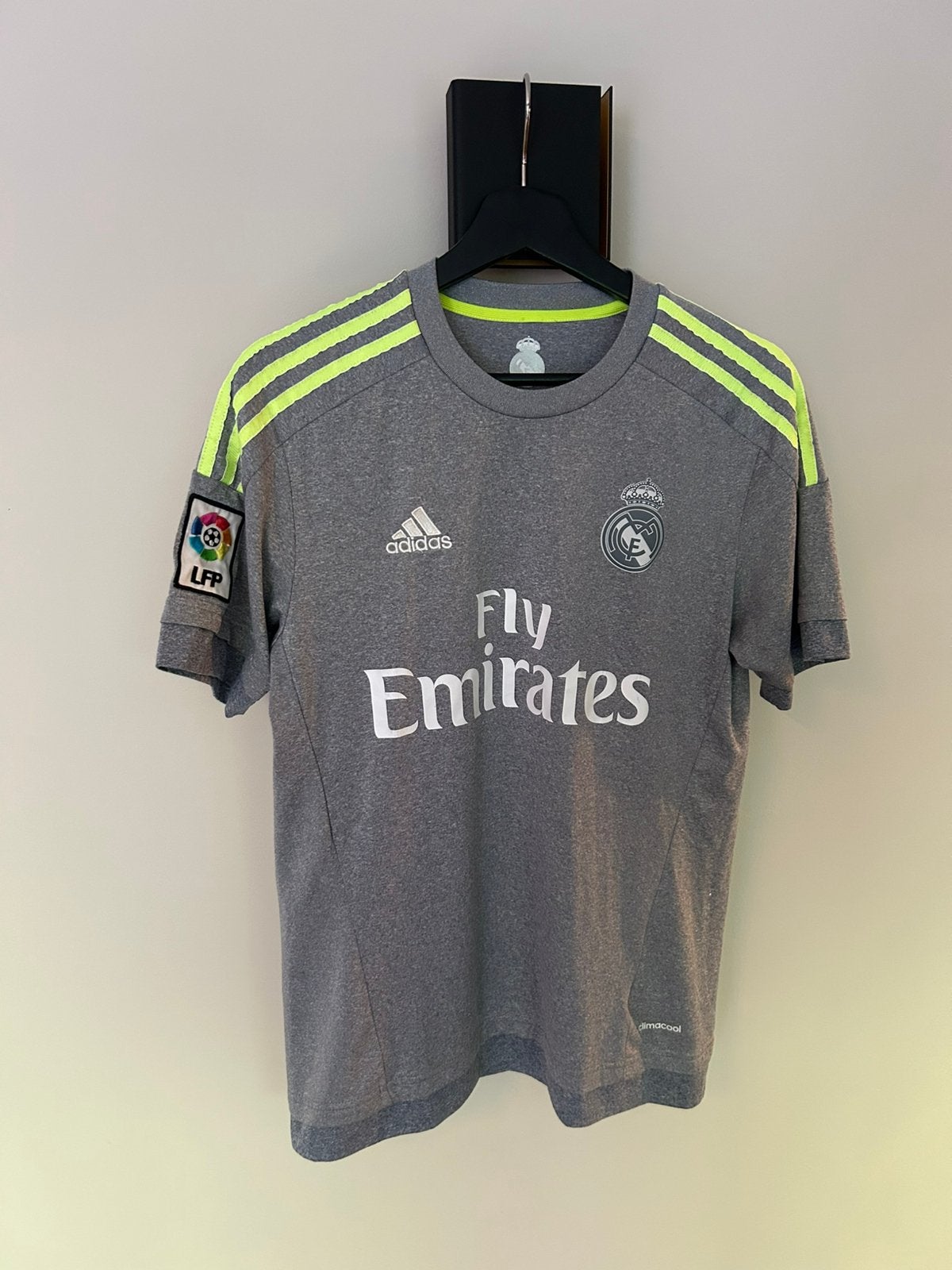 Maillot Real Madrid 2015/16, Taille S, Enlèvement ou Envoi, Comme neuf, Maillot