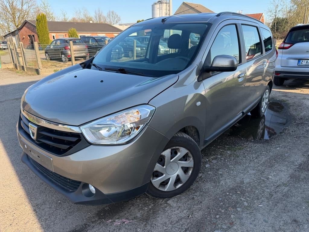 Dacia Lodgy 1200 cc essence 5 places, Achat, Entreprise, Boîte manuelle, 5 portes