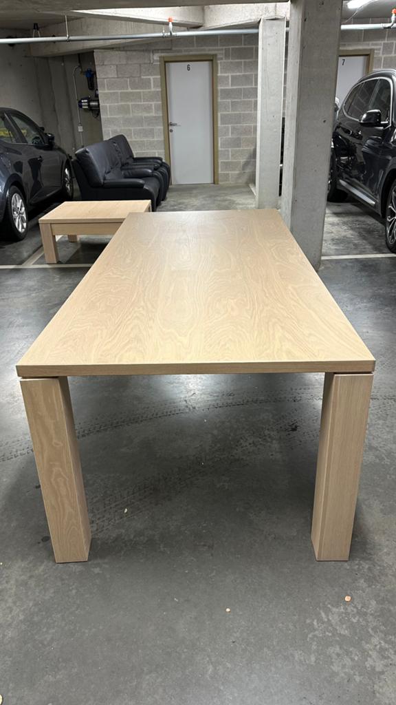 Eettafel in hout, Ophalen, Zo goed als nieuw