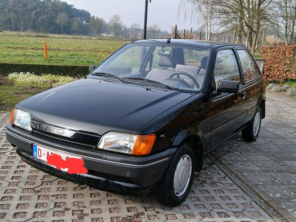 Ford fiesta, Stof, Zwart, Grijs, Particulier