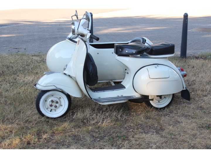 Vespa - 150Super - Touristique - Oldtimer avec side-car, Motos, Entreprise, Autre, Vespa