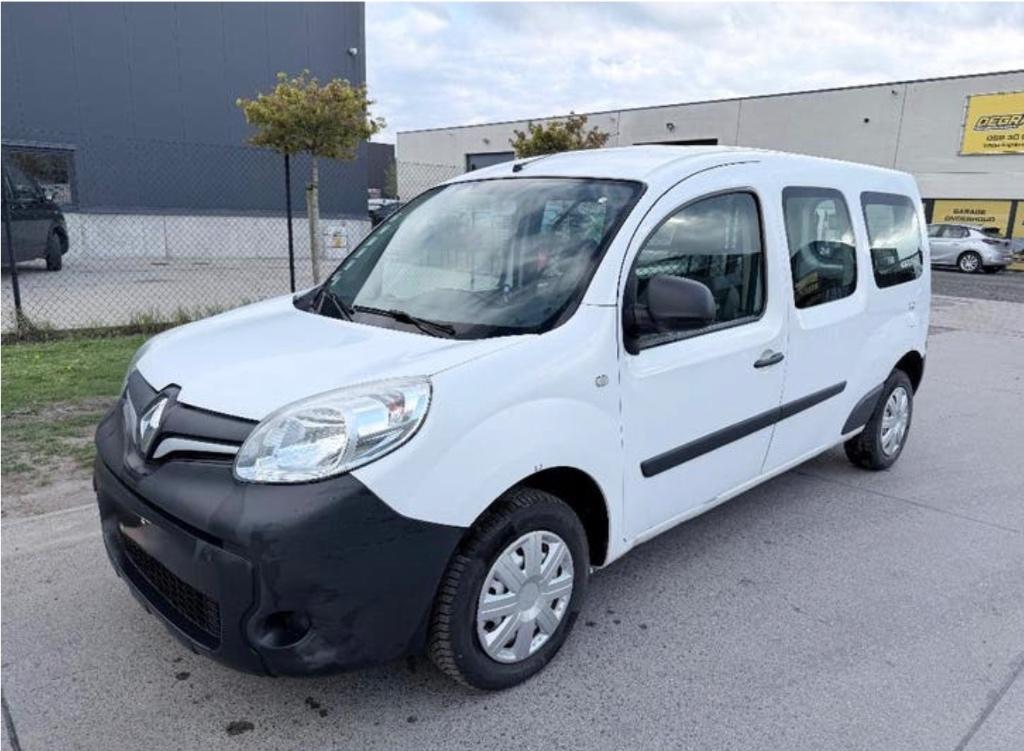 kangoo maxi L2/2020/Diesel/Lez ok tot 2030 5330,57€excl btw, Euro 6, Bedrijf, https://public.car-pass.be/vhr/20461902-9097-4911-b69f-9bf0cab2d1d6