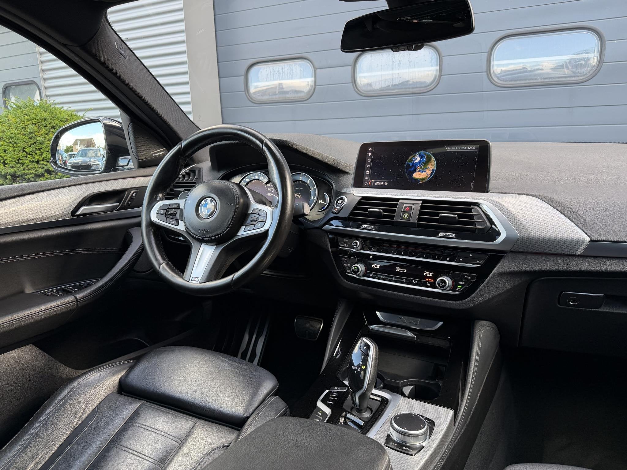 BMW X4 xDrive30i High Executive M-Sport | Panoramadak | Came, Auto's, 1998 cc, Gebruikt, 4 cilinders, 2000 kg