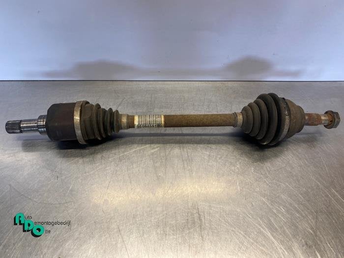 Arbre de transmission avant gauche d'un Citroen C4 Cactus (C, -, 3 mois de garantie, Utilisé, -