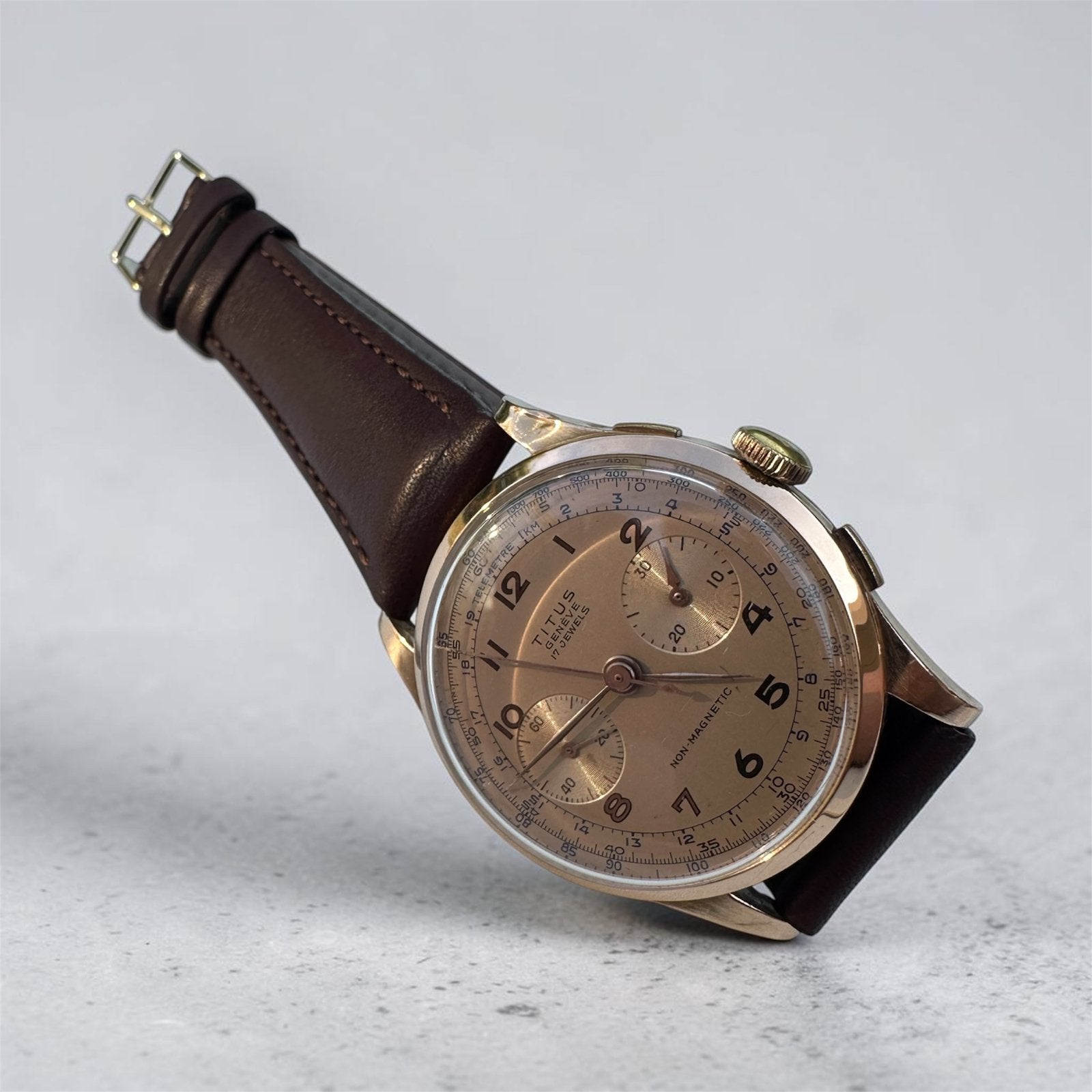 Vintage Titus Genève Chronograaf 18K Goud, Met bandje, Polshorloge, 1930 tot 1960, Goud