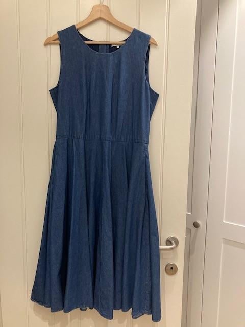 Mint & Berry jeansjurk maat 40, Kleding | Dames, Maat 38/40 (M), Blauw, Ophalen of Verzenden, Mint & Berry