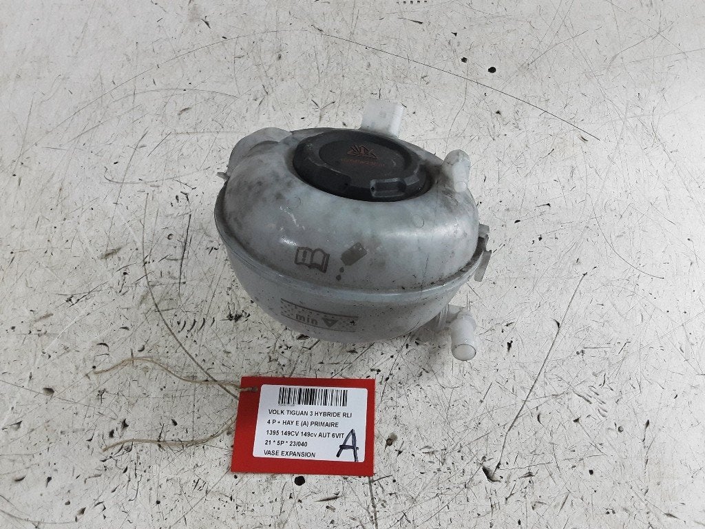 VASE D'EXPANSION Volkswagen Tiguan (AD1) (5Q0121407P), Volkswagen, Volkswagen AG, Utilisé, Kundenbetreuung@volkswagen.de